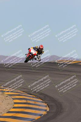 media/Mar-12-2023-SoCal Trackdays (Sun) [[d4c8249724]]/Turns 9 and 10 (1020am)/